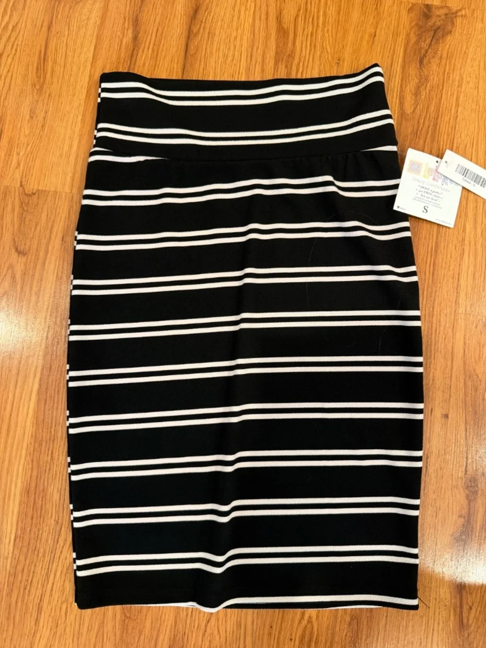 3 pack of LulaRoe pencil skirts